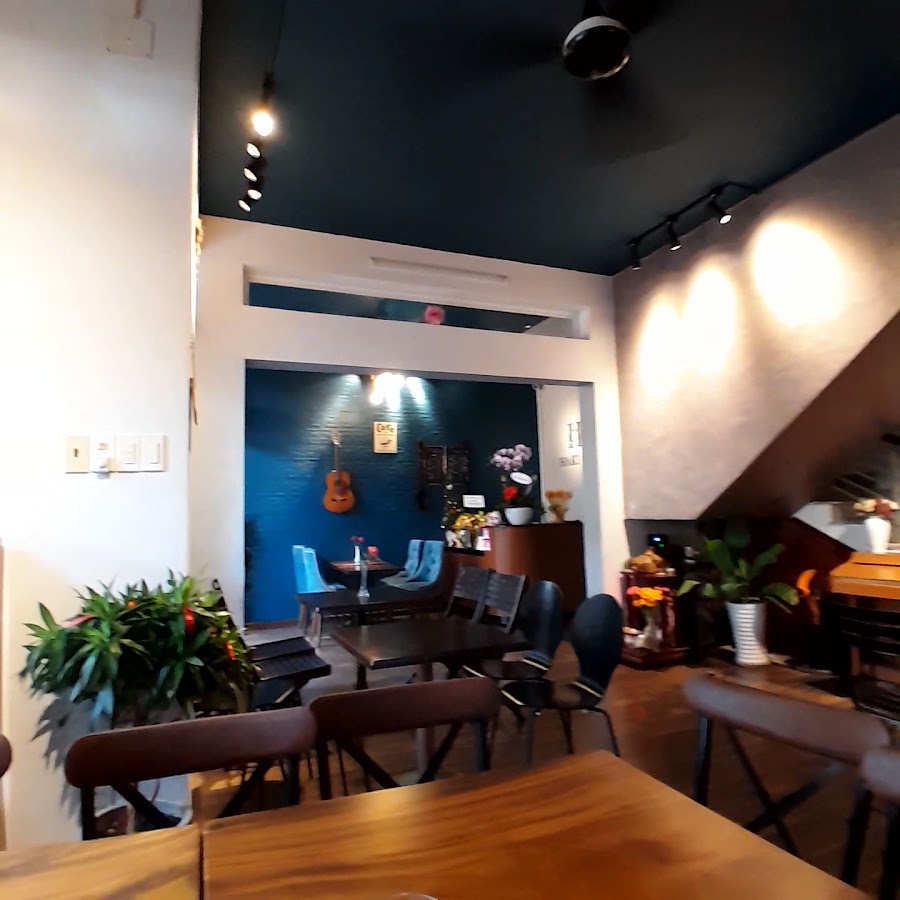 Không gian bên trong HaKi Cafe